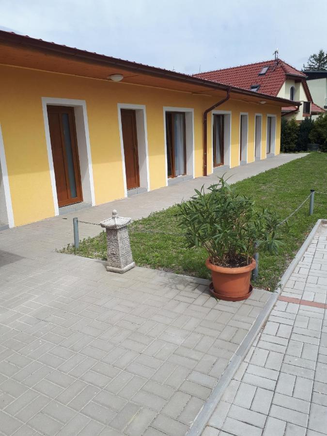 Penzion Loren Františkovy Lázně Εξωτερικό φωτογραφία